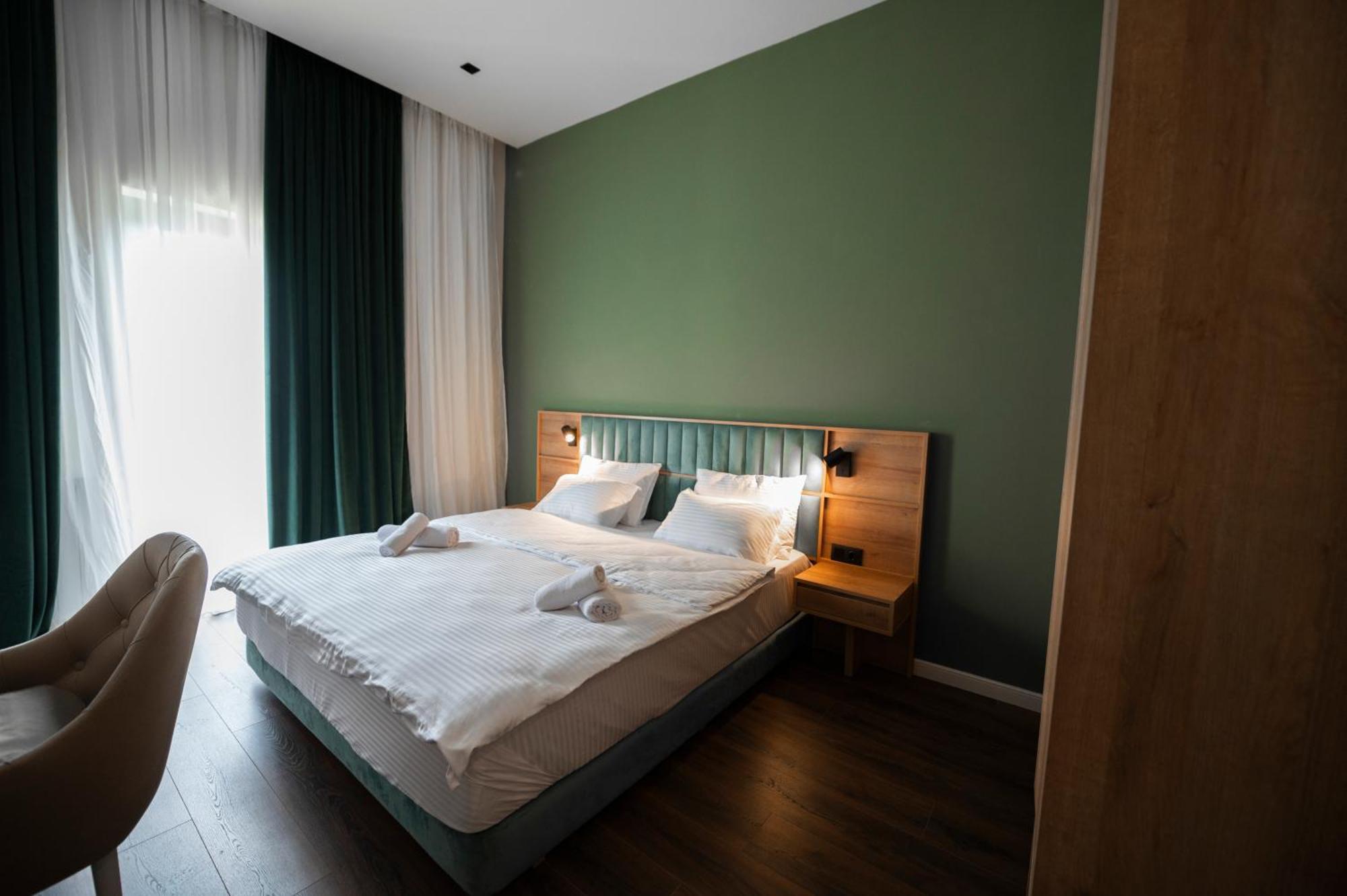 Central Hotel Kutaisi Ngoại thất bức ảnh